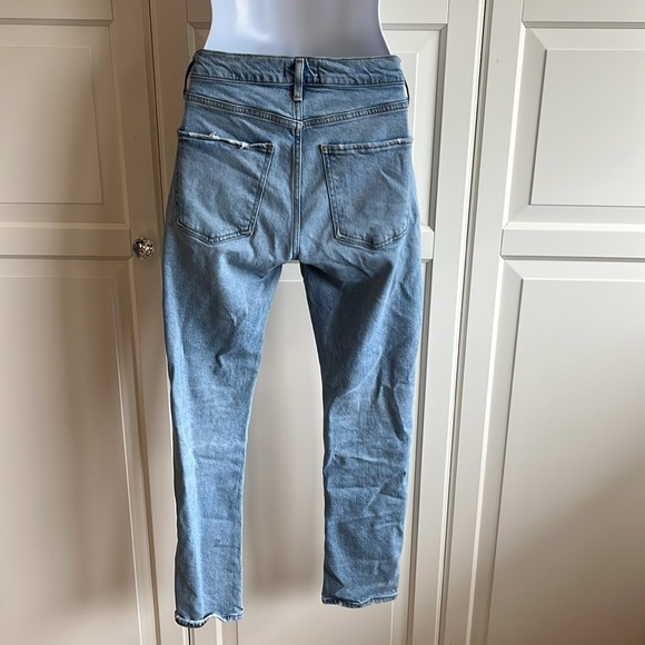 AGOLDE
Toni Daylight Mid-rise Straight Jeans Light Wash Size 26 Color Daylight - Picture 8 of 17